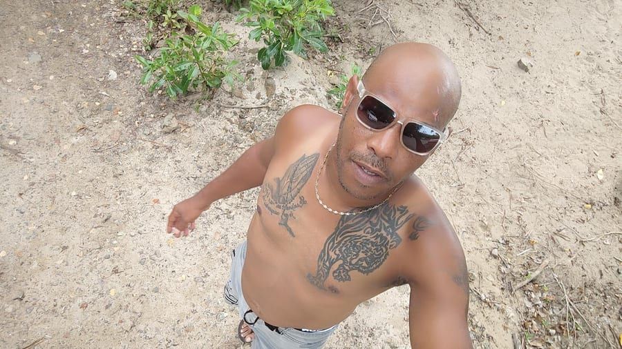 Steev - Gay mec à Vrin Profil de Steev, 24 ans, Gay mec à Vrin (Grisons)