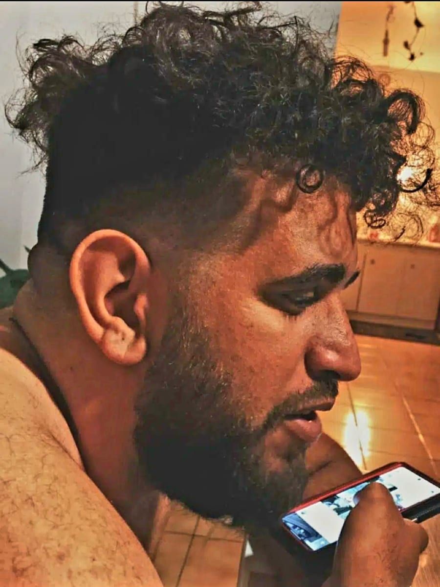 Yaman - Gay mec à Pigniu Profil de Yaman, 30 ans, Gay mec à Pigniu (Grisons)