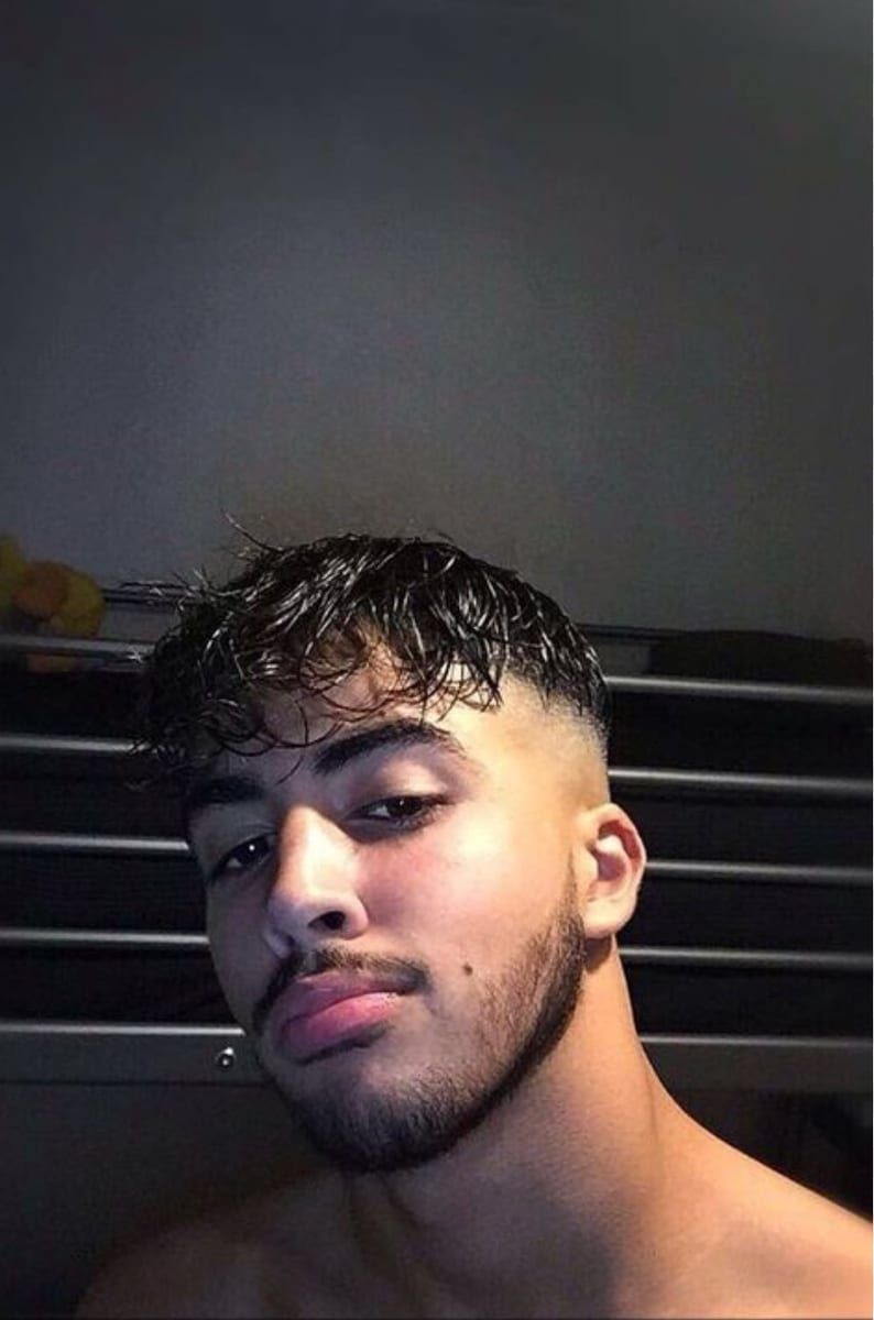 Tytouan - Gay mec à Hellsau Profil de Tytouan, 30 ans, Gay mec à Hellsau (Berne)