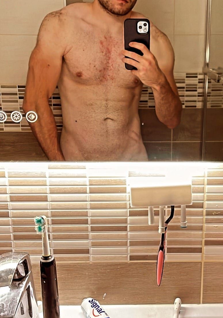 Elyot - Gay mec à Laura Profil de Elyot, 25 ans, Gay mec à Laura (Grisons)