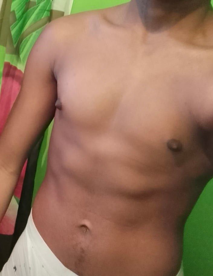 Maksymilian - Gay mec à Baldegg Profil de Maksymilian, 25 ans, Gay mec à Baldegg (Lucerne)