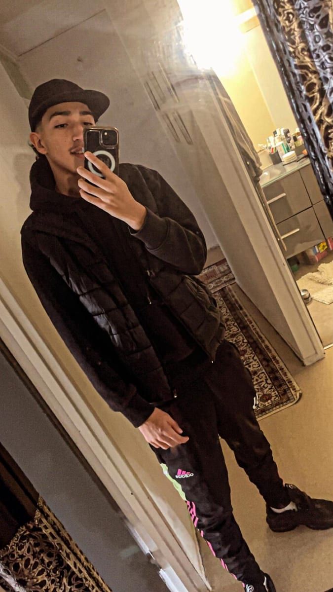 Profil de Yahel, 36 ans, Gay mec à Vendlincourt (Jura)