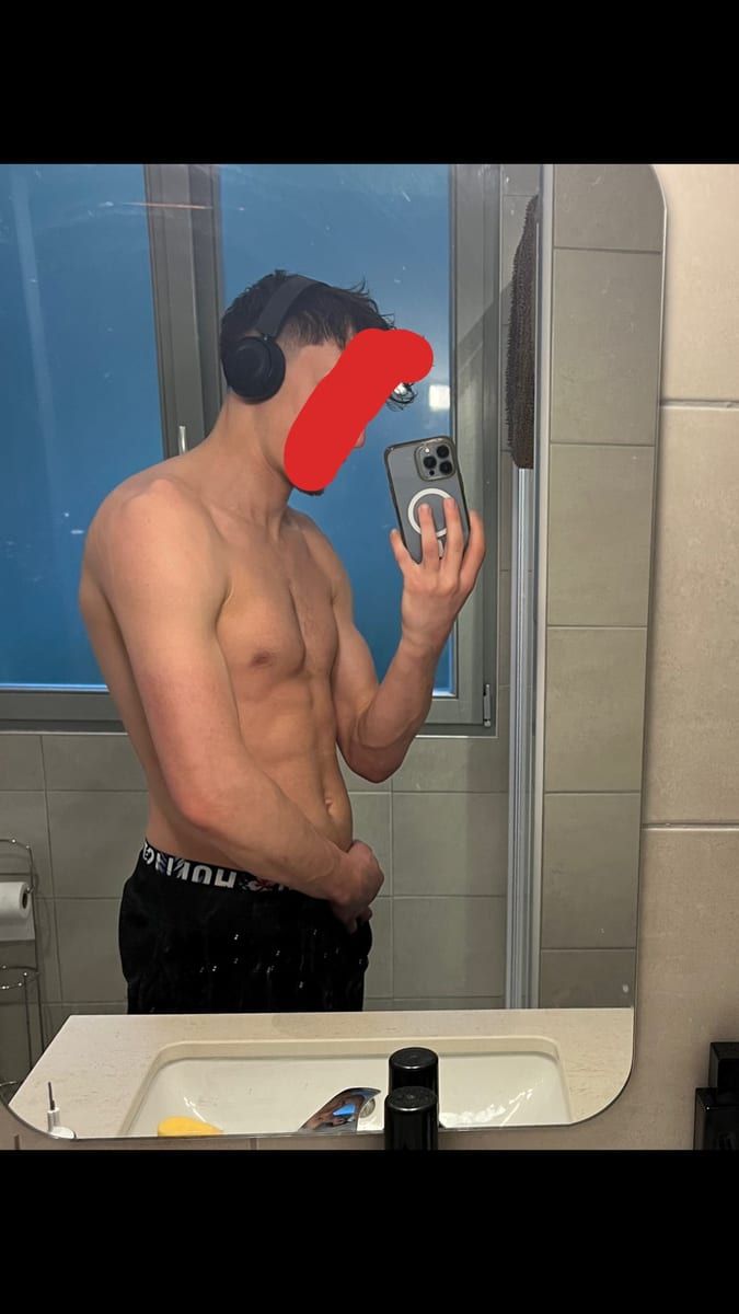 Profil de Florin, 27 ans, Gay mec à Villa Bedretto (Tessin)