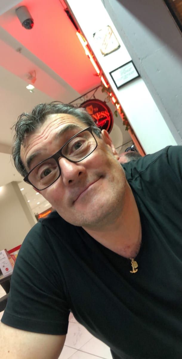 Profil de Bogdan, 23 ans, Gay mec à Waldstatt (Appenzell Rhodes-Extérieures)