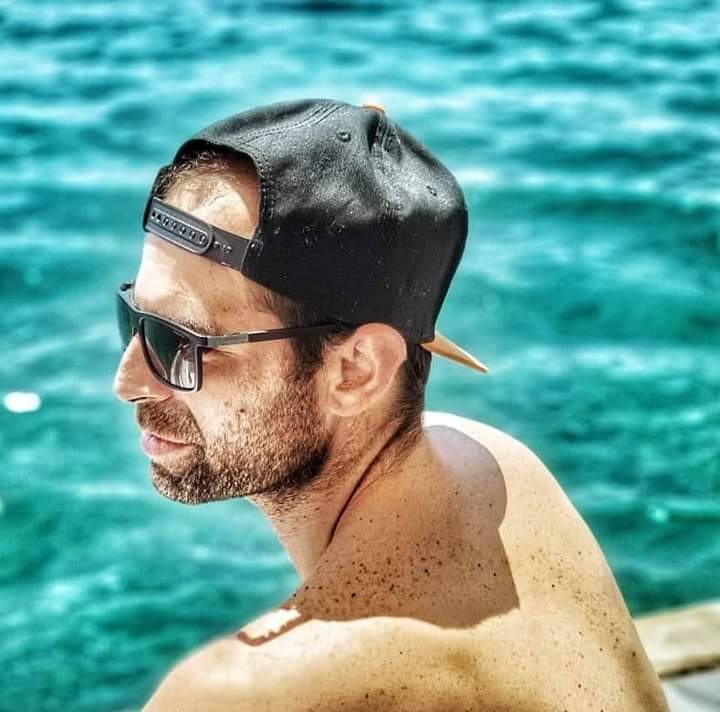 Praveen - Gay mec à Mutten Profil de Praveen, 30 ans, Gay mec à Mutten (Grisons)