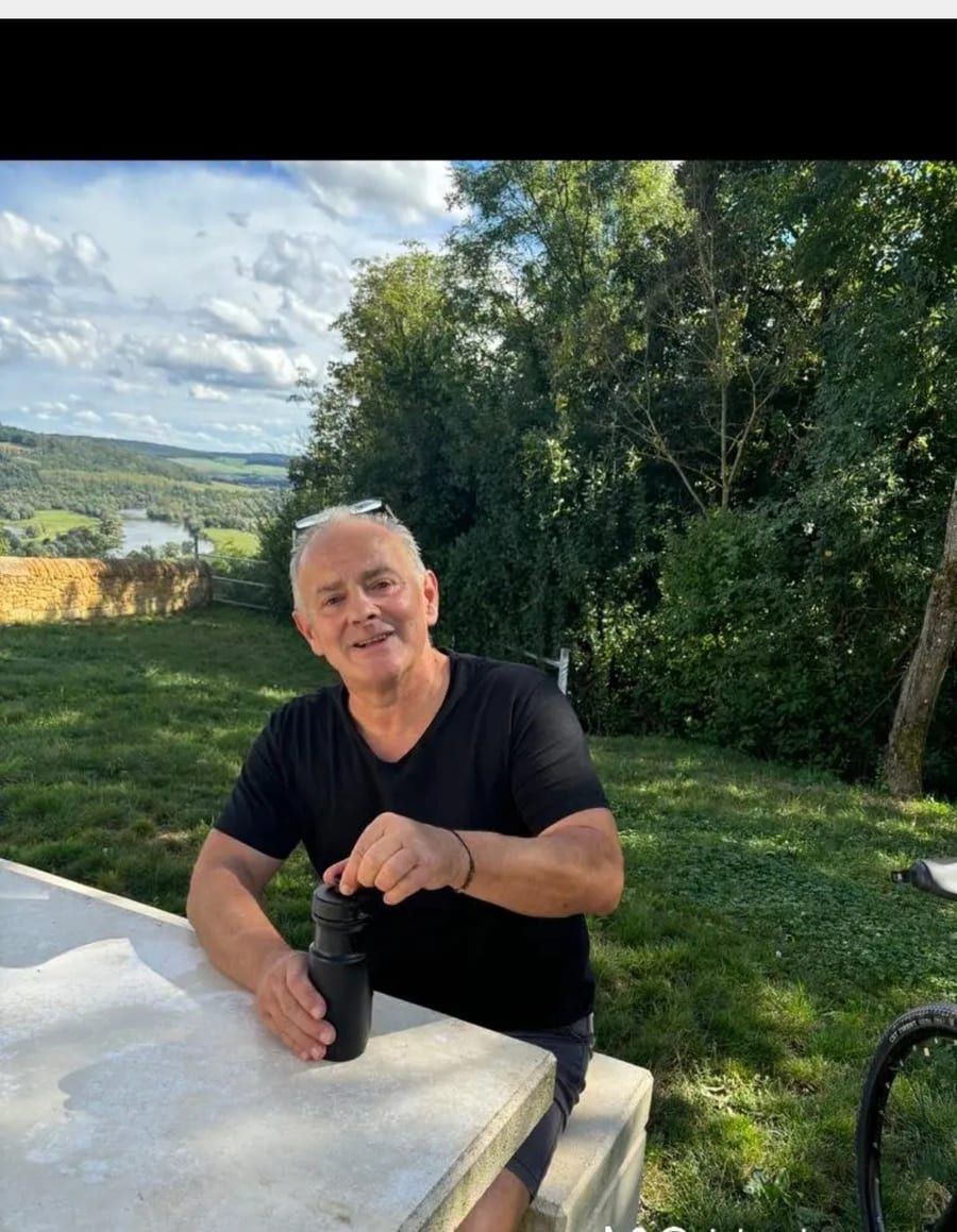 Dimitrije - Gay mec à Perrefitte Profil de Dimitrije, 28 ans, Gay mec à Perrefitte (Berne)