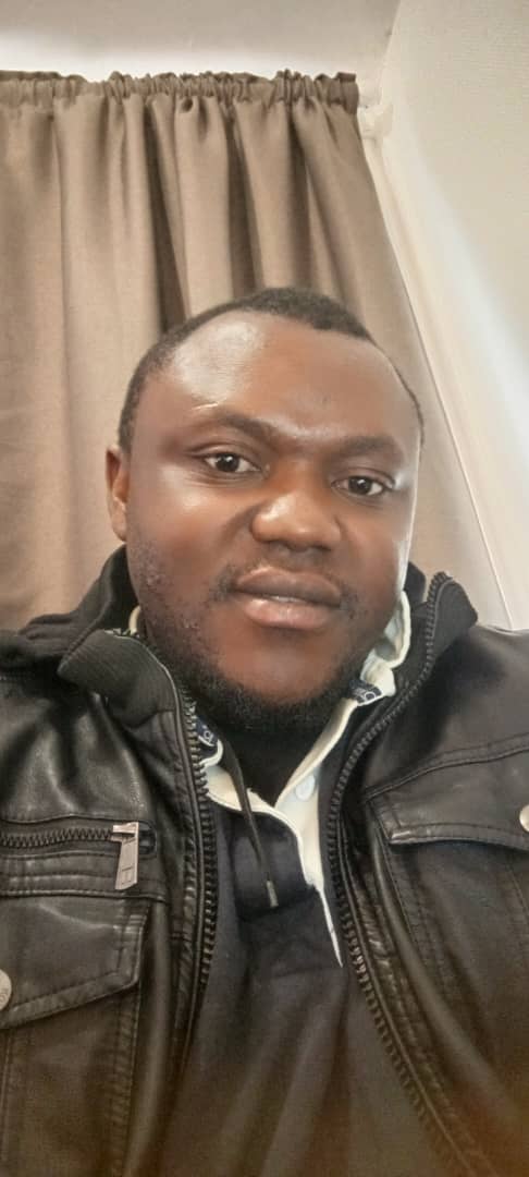Jensen - Gay mec à Fully Profil de Jensen, 34 ans, Gay mec à Fully (Valais)