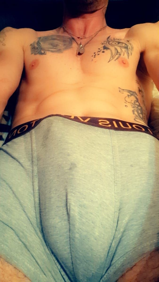 Jared - Gay mec à Augio Profil de Jared, 40 ans, Gay mec à Augio (Grisons)