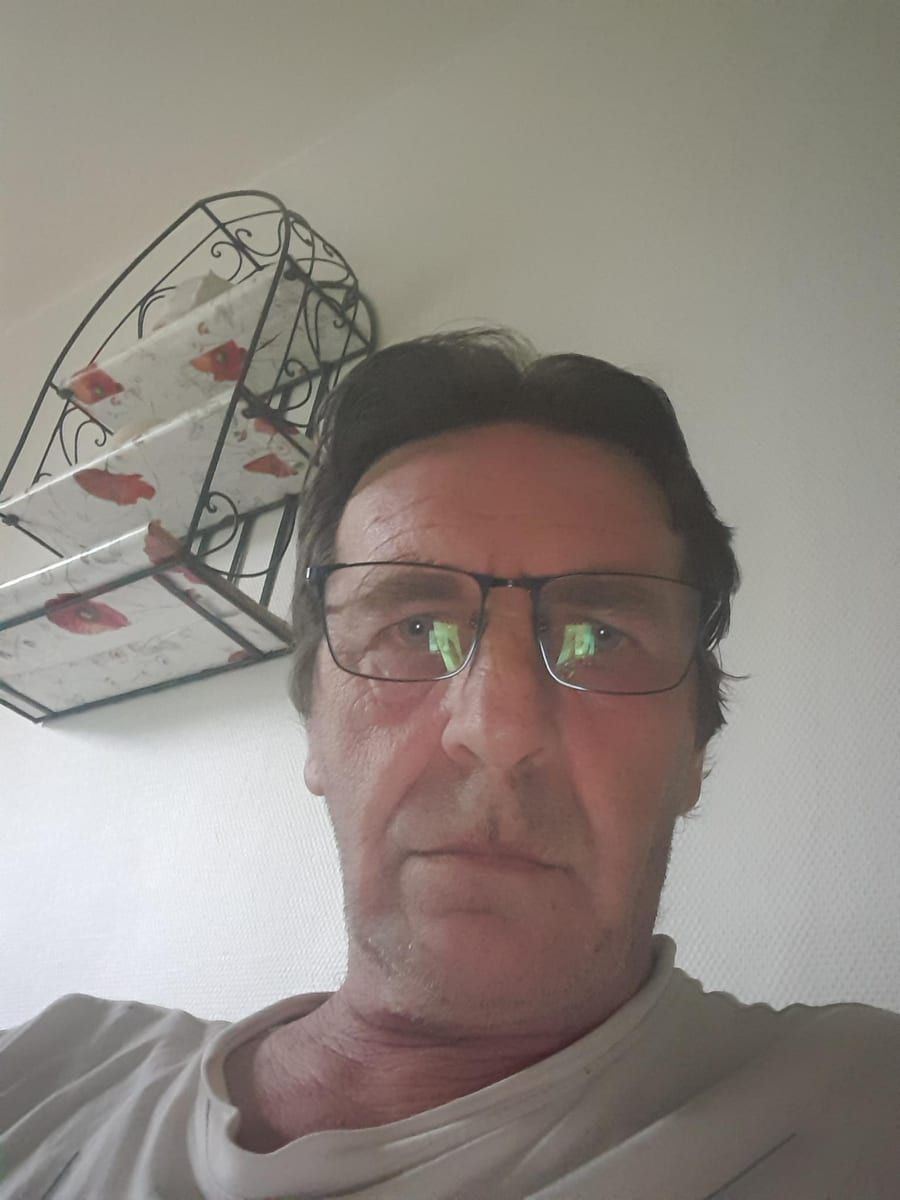 Profil de Christian, 25 ans, Gay mec à Villars-sur-Fontenais (Jura)