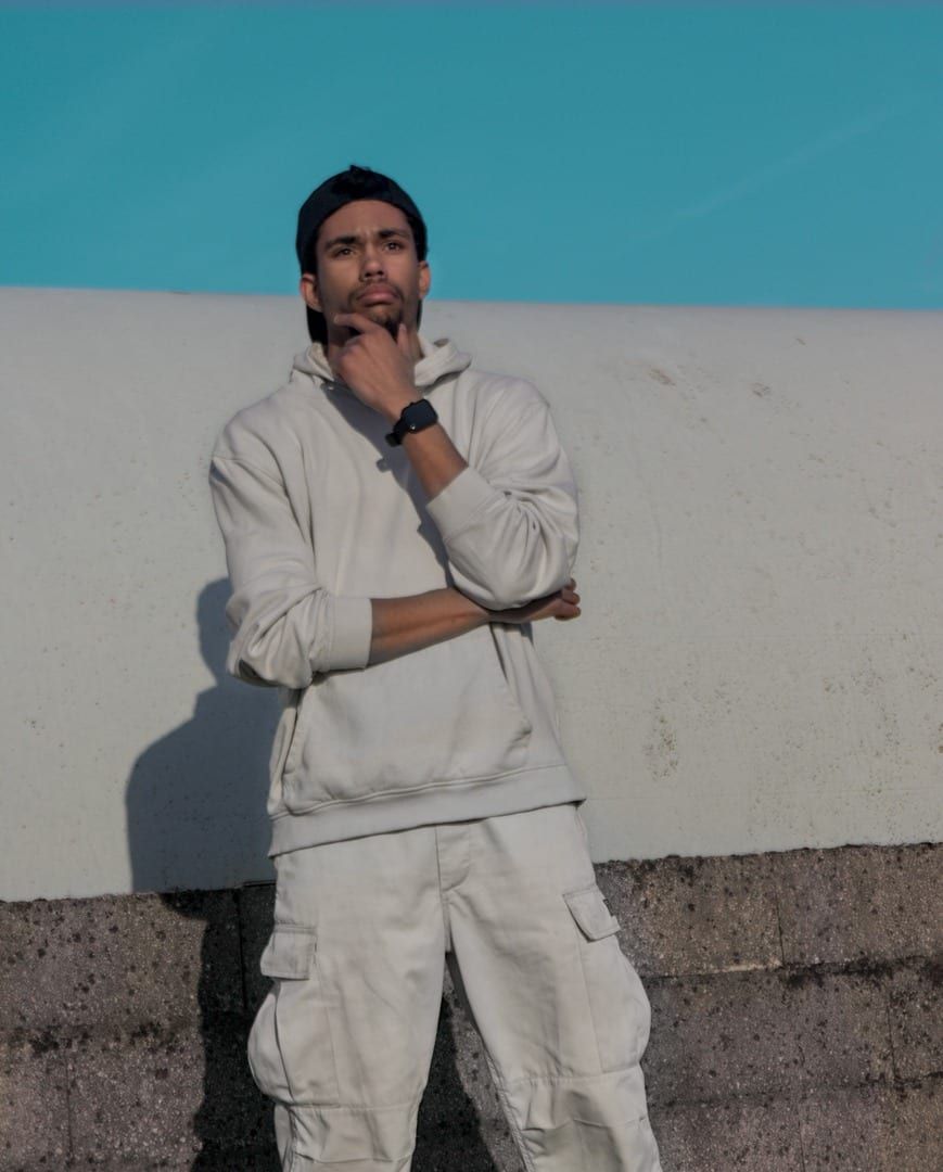 Profil de Nasseredine, 34 ans, Gay mec à Syens (Vaud)