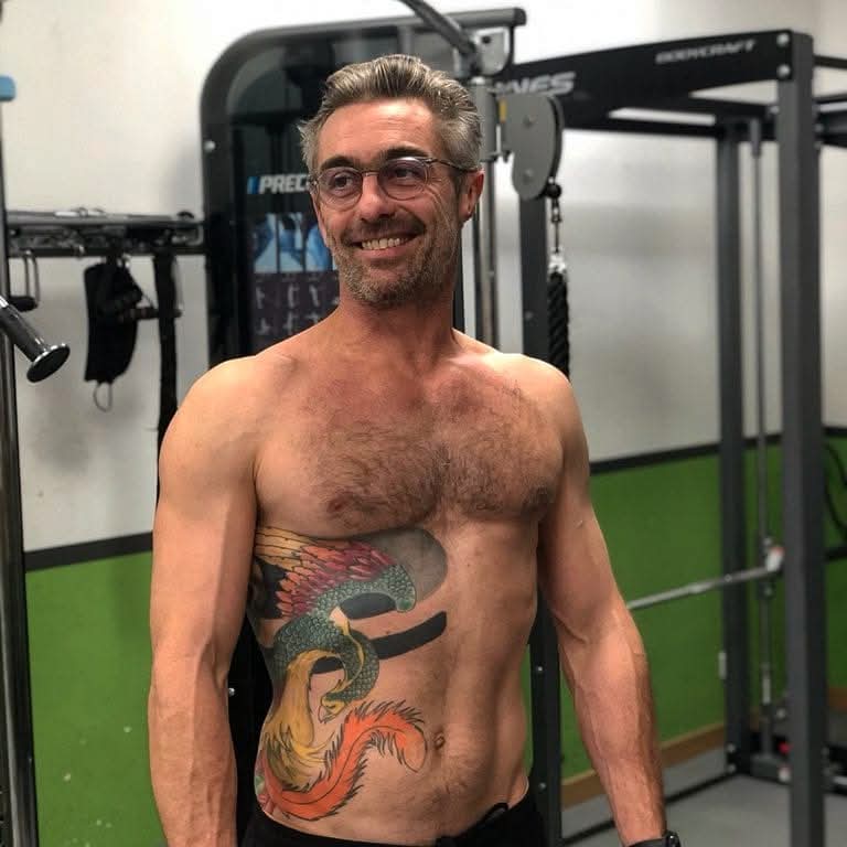 Fahrid - Gay mec à Perlen Profil de Fahrid, 42 ans, Gay mec à Perlen (Lucerne)