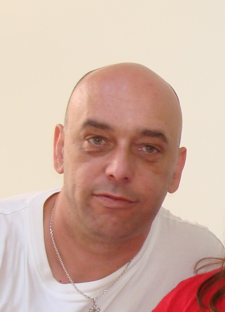 Boubou - Gay mec à Champfèr Profil de Boubou, 38 ans, Gay mec à Champfèr (Grisons)