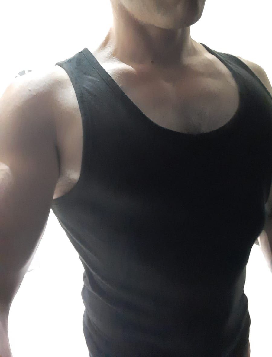 Kayane - Gay mec à Mutten Profil de Kayane, 29 ans, Gay mec à Mutten (Grisons)