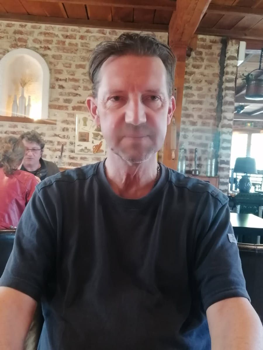 Emrullah - Gay mec à Bollodingen Profil de Emrullah, 27 ans, Gay mec à Bollodingen (Berne)