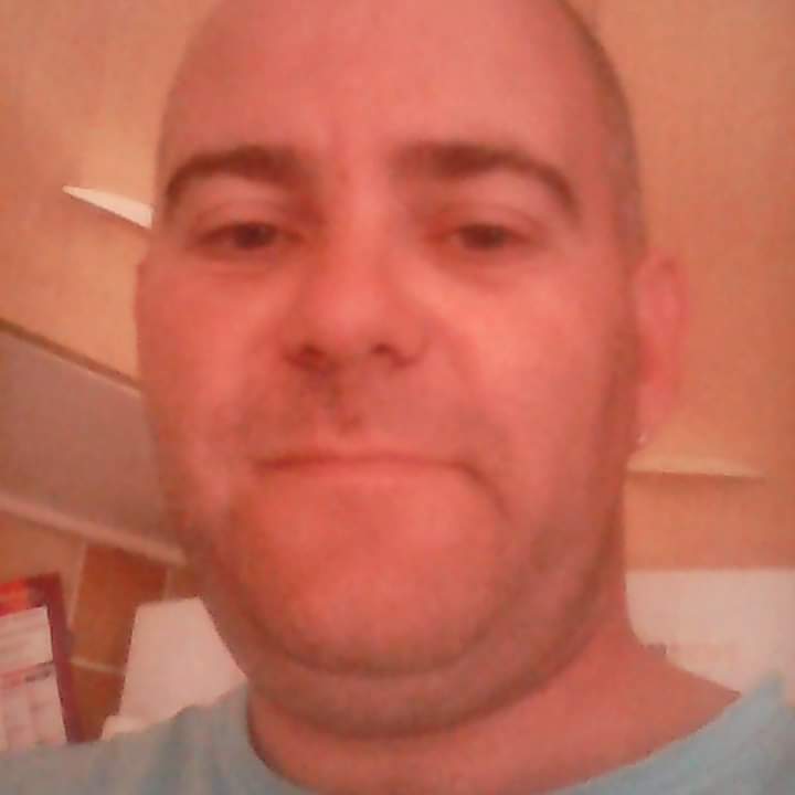 Travis - Gay mec à Ilanz Profil de Travis, 32 ans, Gay mec à Ilanz (Grisons)
