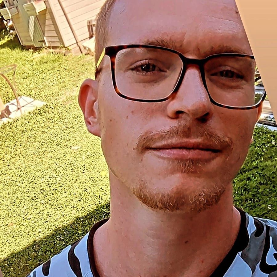 Profil de Wilhelm, 44 ans, Gay mec à Zénauva (Fribourg)