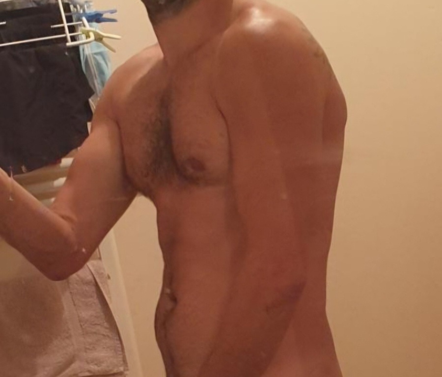 Seyit - Gay mec à Parpan Profil de Seyit, 40 ans, Gay mec à Parpan (Grisons)