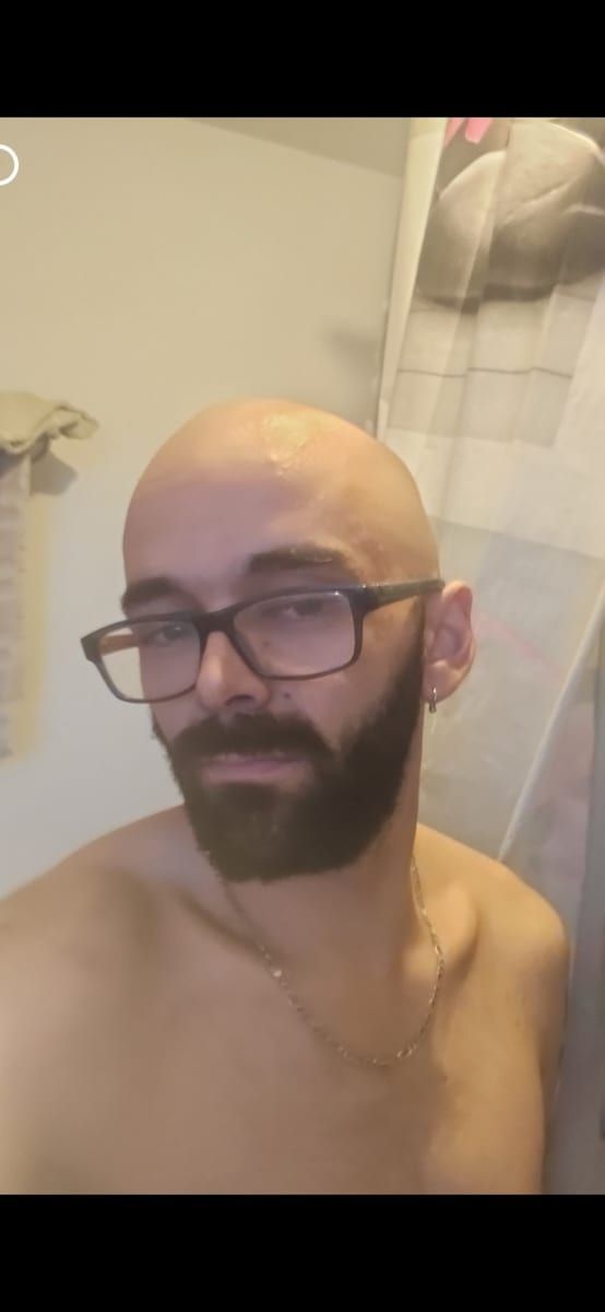Balian - Gay mec à Mon Profil de Balian, 29 ans, Gay mec à Mon (Grisons)