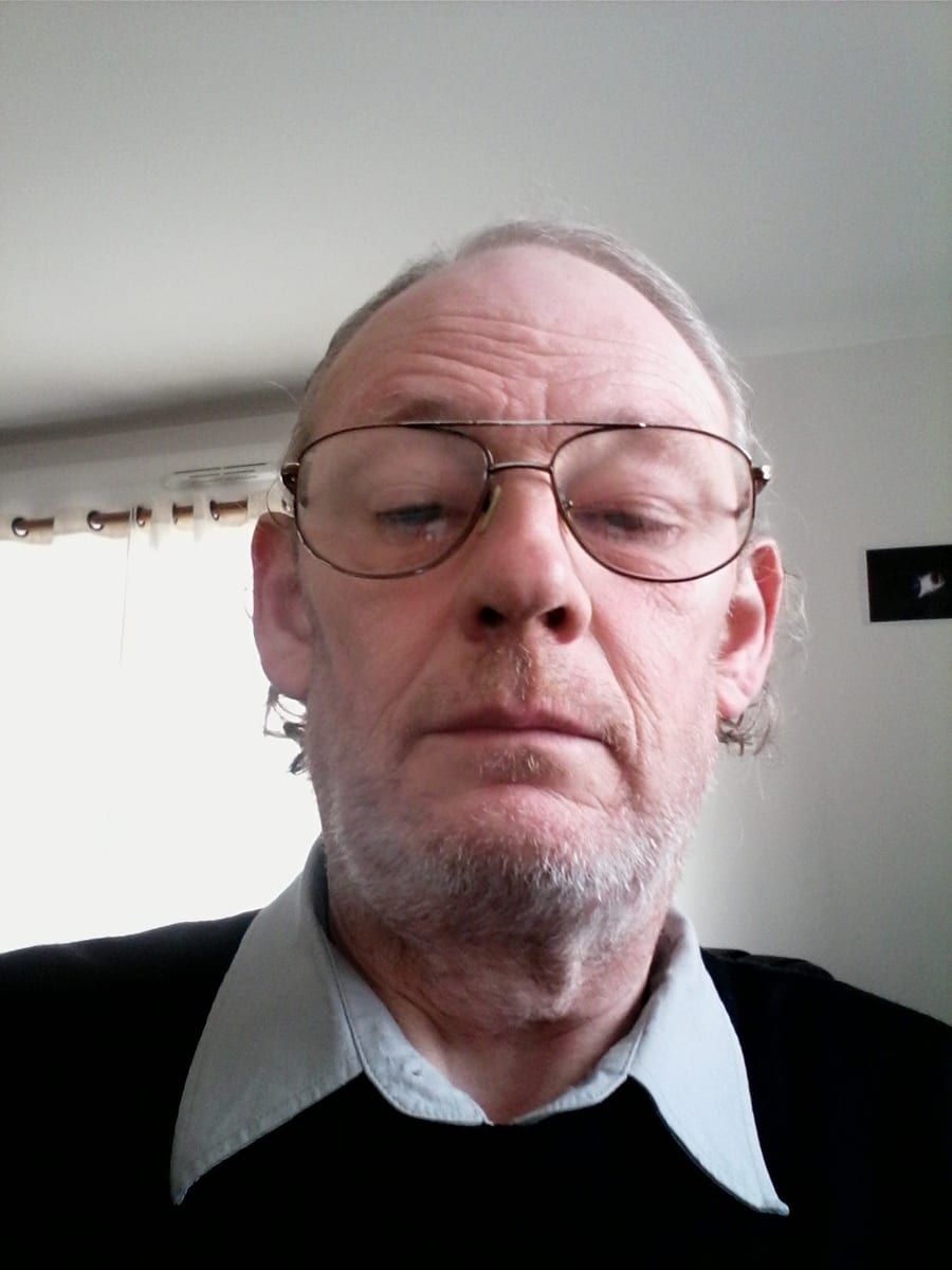 Roman - Gay mec à Sur Profil de Roman, 31 ans, Gay mec à Sur (Grisons)