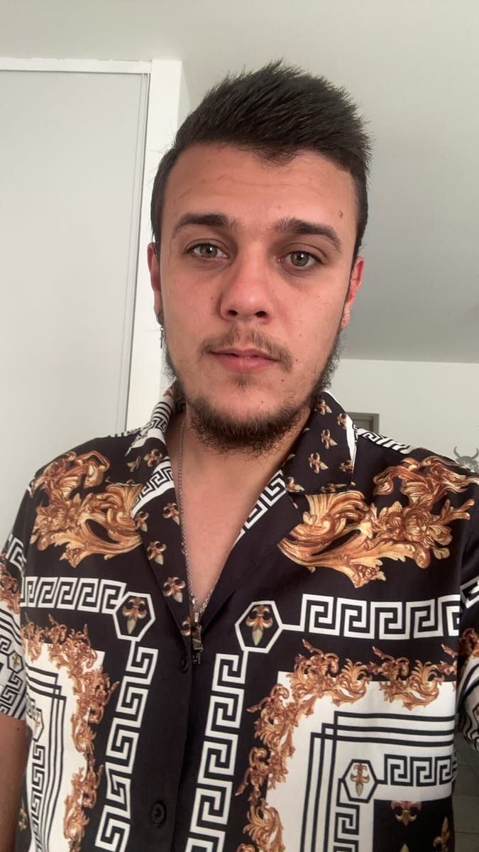 Profil de Veli, 34 ans, Gay mec à Vésenaz (Genève)