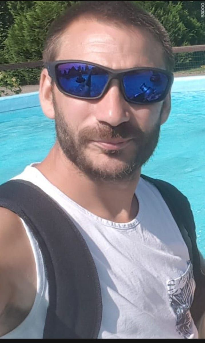 Profil de Kacem, 29 ans, Gay mec à Wasserauen (Appenzell Rhodes-Intérieures)