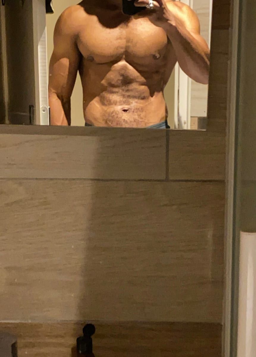 Profil de Ihab, 29 ans, Gay mec à Zillis (Grisons)