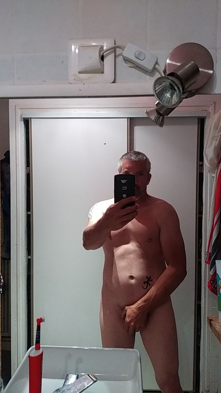 Lodois - Gay mec à Dalin Profil de Lodois, 36 ans, Gay mec à Dalin (Grisons)