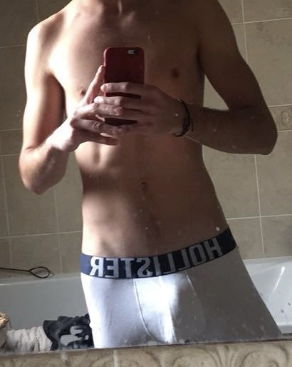 Profil de Souleimen, 23 ans, Gay mec à Wassen UR (Uri)