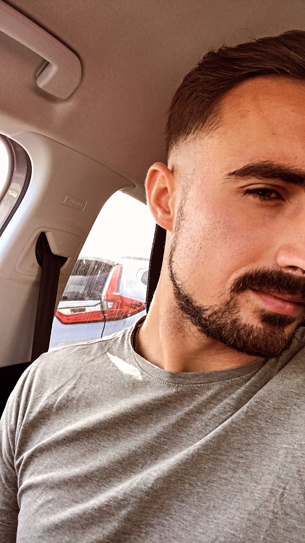 Profil de Aroun, 31 ans, Gay mec à Vogorno (Tessin)
