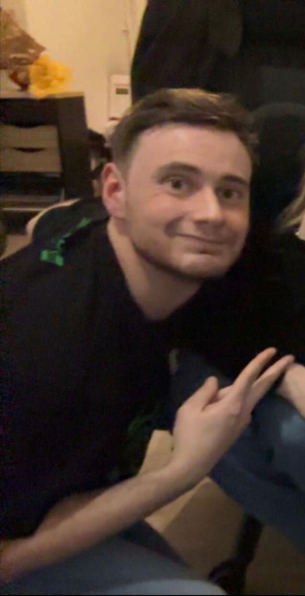 Profil de Dillan, 35 ans, Gay mec à Lamboing (Berne)