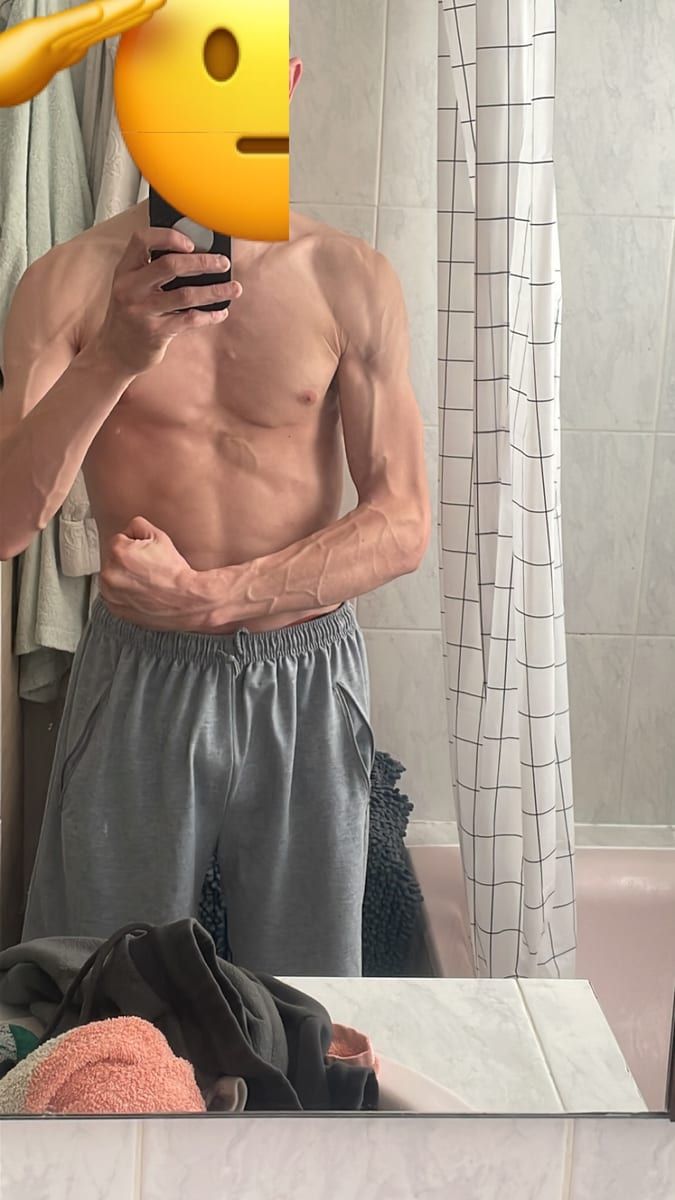 Yeouda - Gay mec à Tarasp Profil de Yeouda, 28 ans, Gay mec à Tarasp (Grisons)