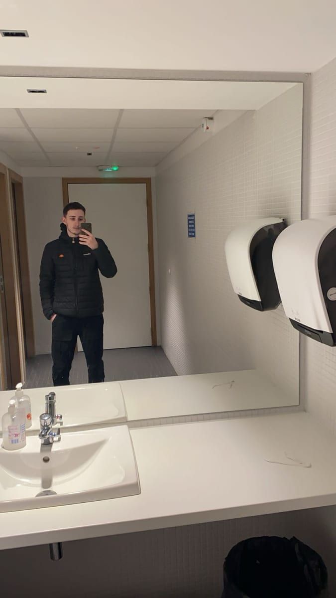 Profil de Ayham, 37 ans, Gay mec à Yvorne (Vaud)