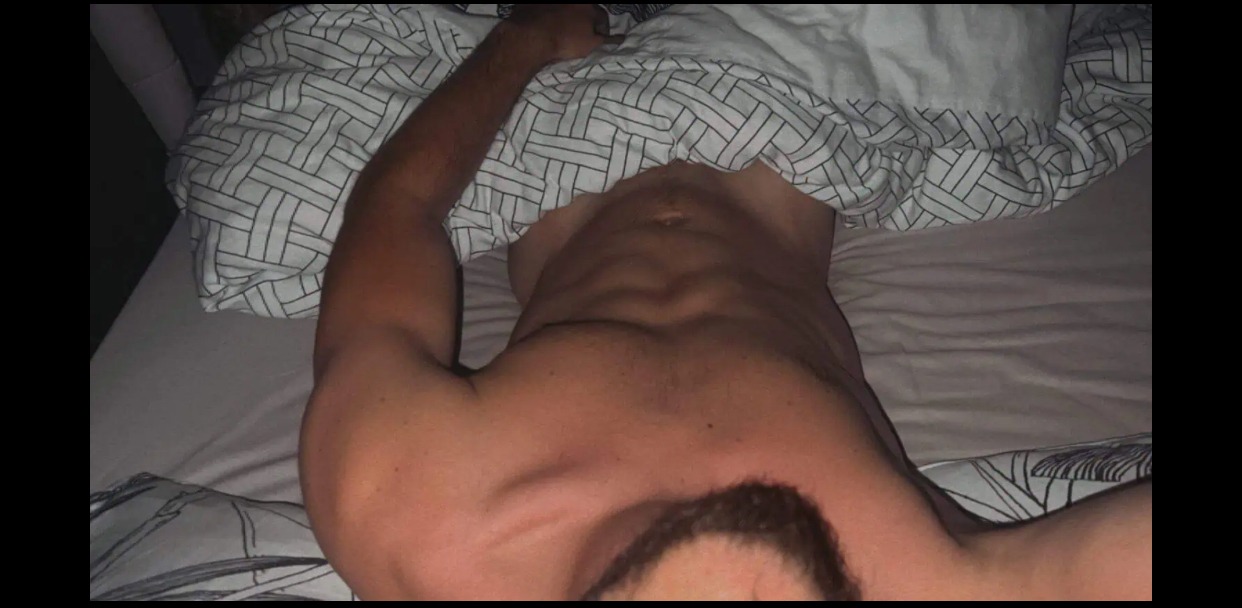 Profil de Okba, 25 ans, Gay mec à Arni BE (Berne)