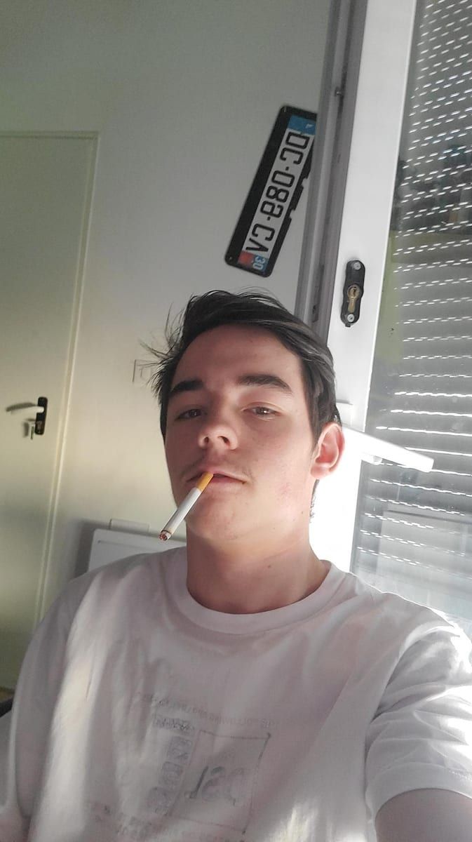 Profil de Ihssane, 28 ans, Gay mec à Zwingen (Bâle-Campagne)