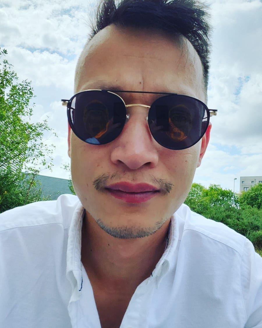 Philippo - Gay mec à Champfèr Profil de Philippo, 29 ans, Gay mec à Champfèr (Grisons)